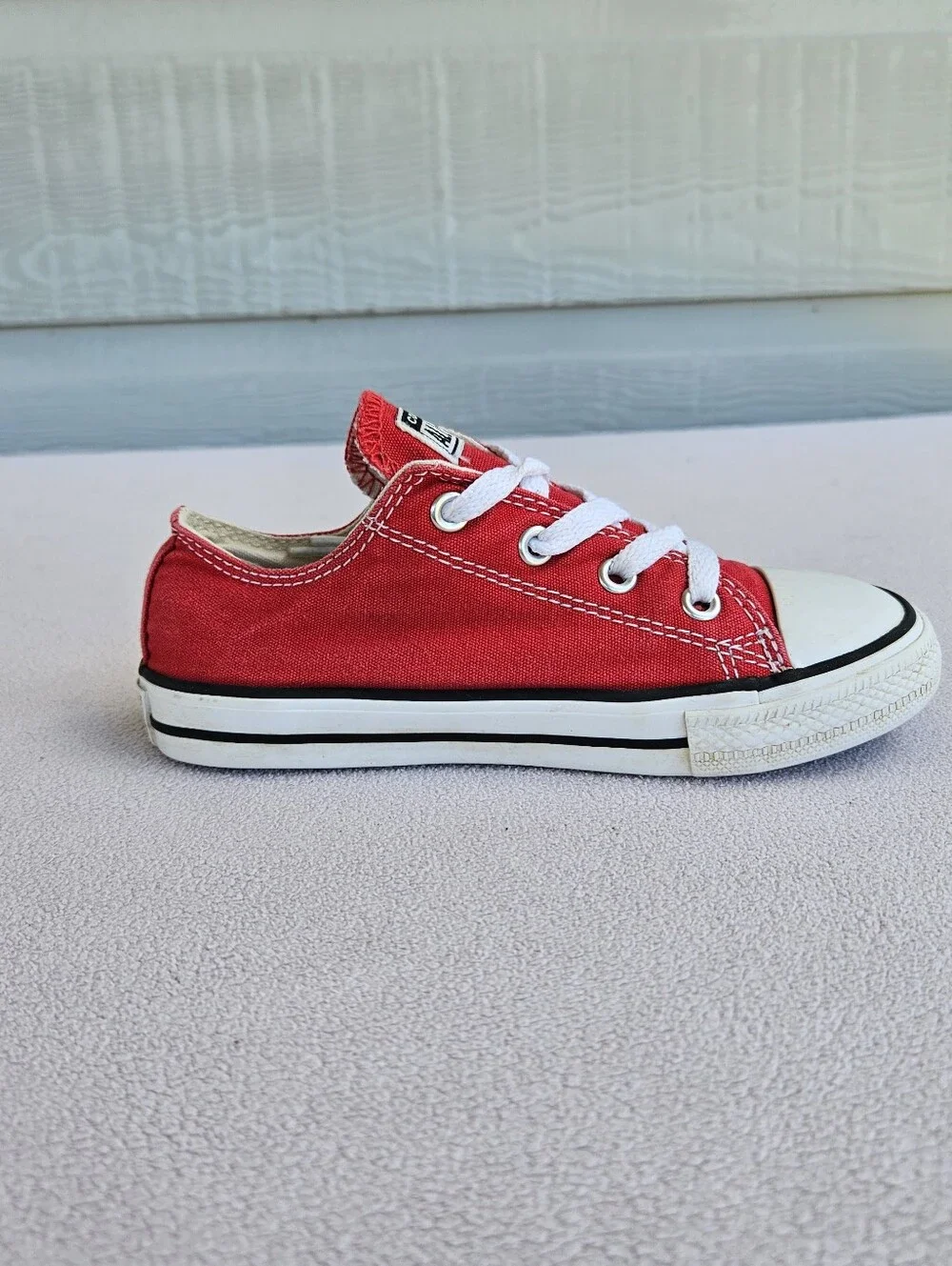 Converse CTAS Low Top Canvas Sneakers Toddler SZ 10 Red White Laces